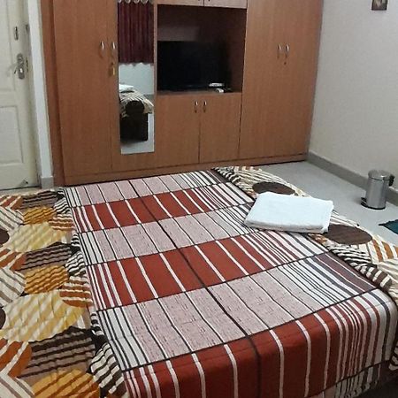 Apartment Home Stay 벵갈루루 외부 사진