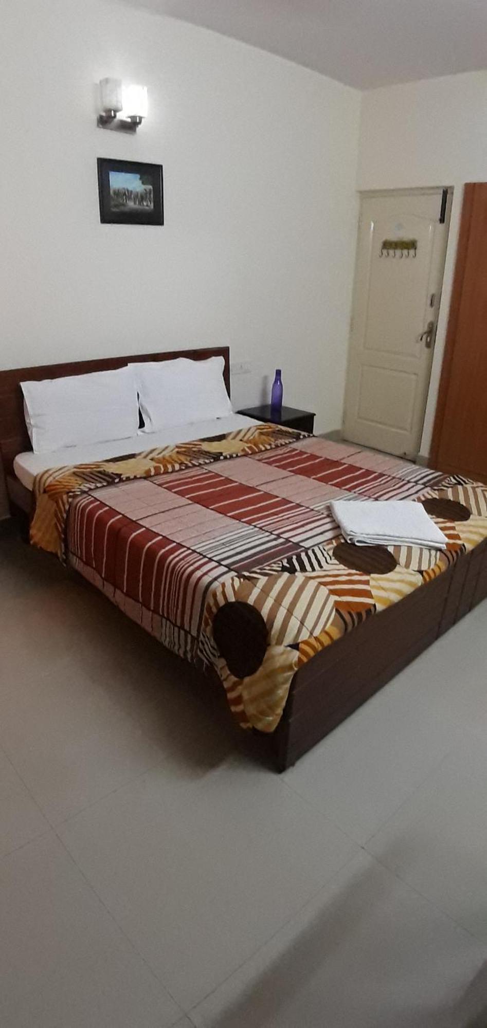 Apartment Home Stay 벵갈루루 외부 사진